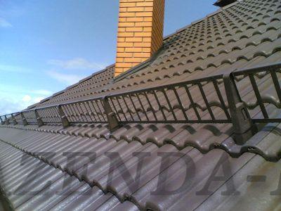 Элементы безопасности на крышах домов